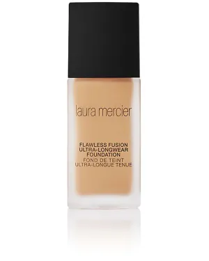 Flawless Fusion Foundation in Macadamia