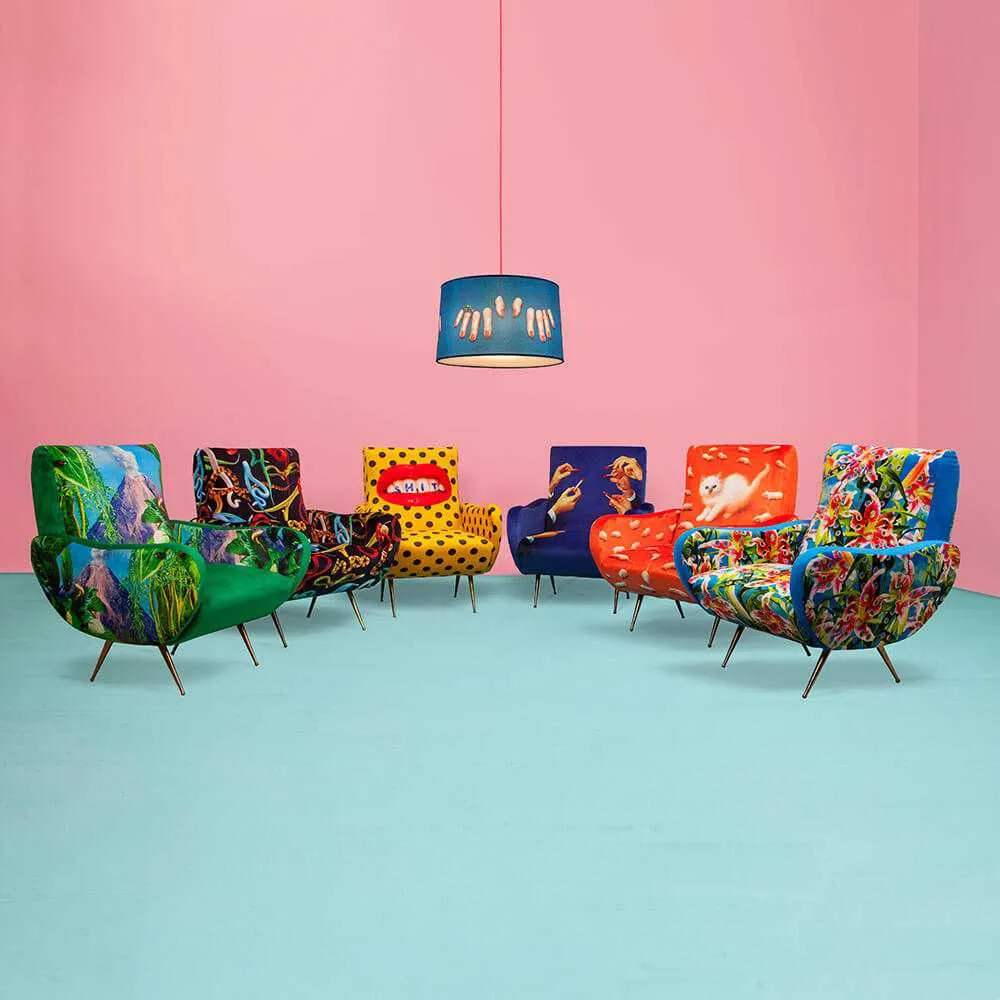 Seletti Toiletpaper Armchair Lipsticks